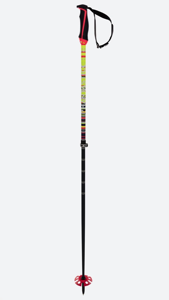 140014-Voelkl-pole-Phantastick-FR-MAIN2